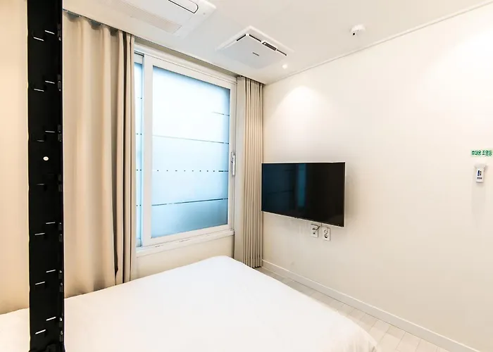 라온하우스 Modern 2br ㅣ 3min To Station Apartment Seoul